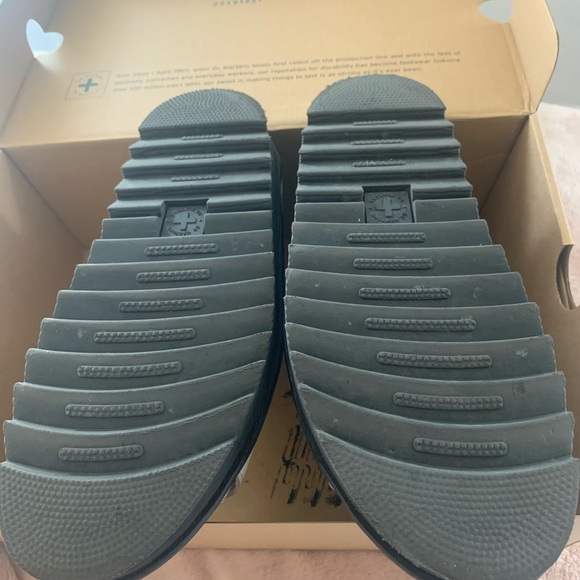 DOC MARTEN BLAIR SANDAL - Picture 4 of 6